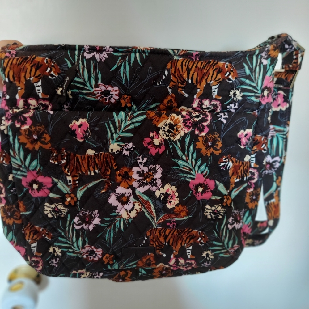 Vera Bradley Bail Jungle Pattern XL Crossbody